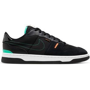 Nike Squash Type N354 in Black Orange Trance Menta, Men’s Size 8.5